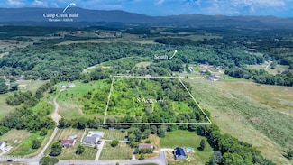 320 Wayland Dr, Greeneville, TN 37743