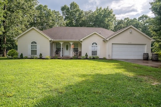 112 Oakdale Dr, Lawrenceburg, TN 38464