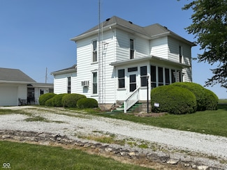 2316 W Brown Rd, Rushville, IN 46173