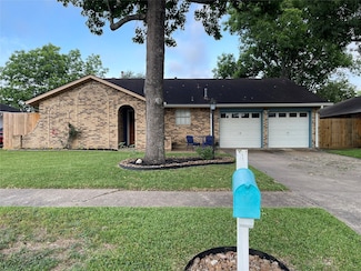 15530 Edenvale St, Friendswood, TX 77546