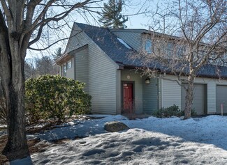 708 Fairway Village, Leeds, MA 01053
