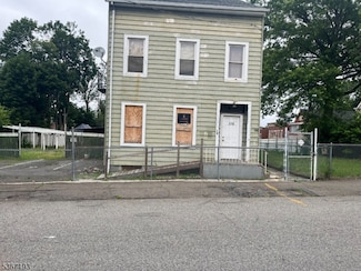 116 Oxford St, Paterson, NJ 07522