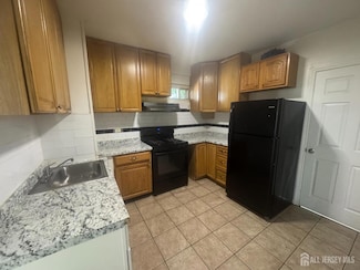 270 Handy St, New Brunswick, NJ 08901