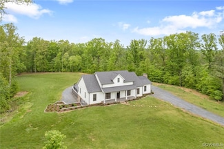 3162 Oak Mill Rd, Buckingham, VA 23921