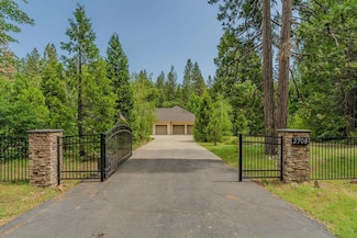 2705 Pine Dr, Arnold, CA 95223