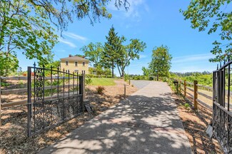 1950 W Dry Creek Rd, Healdsburg, CA 95448