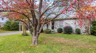 12 Mcgovern Dr, Little Rock, AR 72205