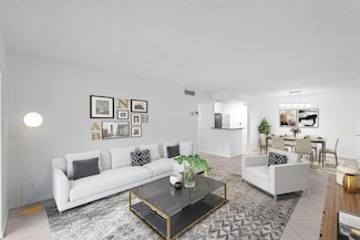 9785 Pineapple Tree Dr Unit 1030, Boynton Beach, FL 33436