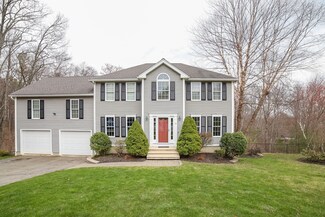 8 Grist Mill Cir, Shrewsbury, MA 01545