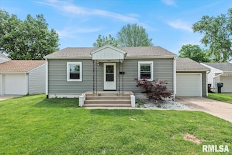 512 S Carol Ave, Morton, IL 61550