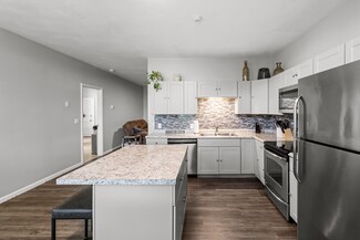 388 Vose St Unit 2, Woonsocket, RI 02895