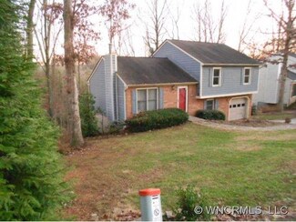 36 Foxberry Dr, Arden, NC 28704