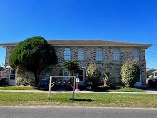 800 Farrington Dr, Marrero, LA 70072