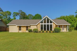 915 S 34th Ave, Hattiesburg, MS 39402