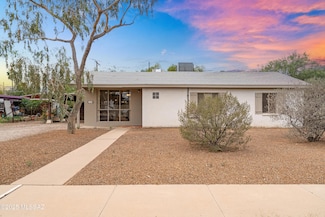 824 S Catalina Ave, Tucson, AZ 85711