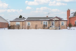 8450 New England Ave, Burbank, IL 60459
