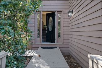 200 Old Pennsylvania Ave, Binghamton, NY 13903