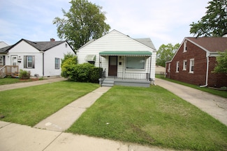 24648 Wilmot Ave, Eastpointe, MI 48021