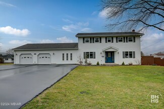 210 Cedar Ln, Mill Hall, PA 17751