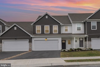 7880 Briarwood Dr, Harrisburg, PA 17112