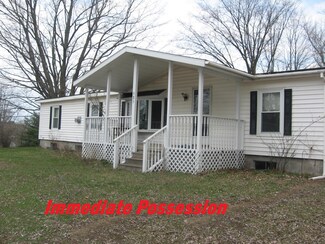 985 E Main St, Vanderbilt, MI 49795