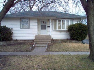 4625 Kenilworth Ave, Berwyn, IL 60402