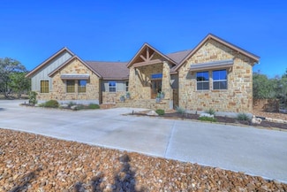 121 Winecup Ln, Spring Branch, TX 78070