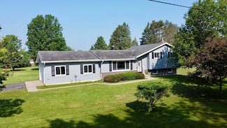 430 Sunset Dr, Antigo, WI 54409