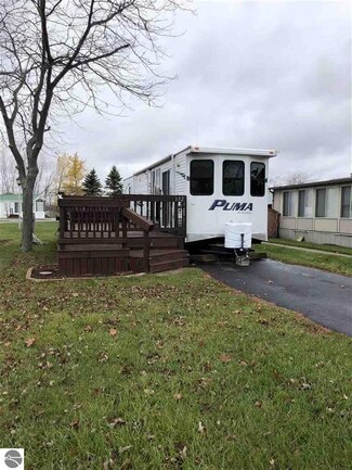 132 E Michigan Ave, Au Gres, MI 48703