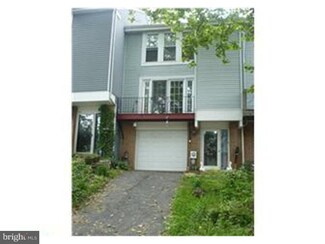 904 Summit Chase Dr, Reading, PA 19611