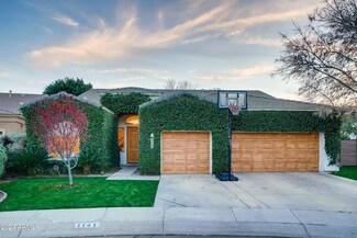 1141 E Tuckey Ln, Phoenix, AZ 85014