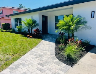 2528 Columbus Way S, Saint Petersburg, FL 33712