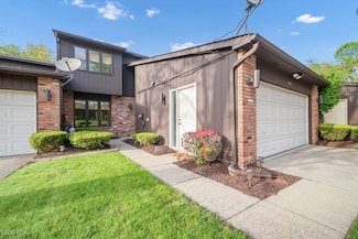 8343 Villa Marina Ct, Mentor, OH 44060