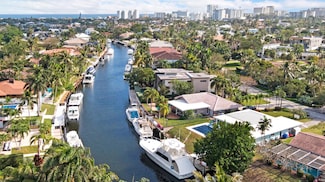 2715 NE 23rd Ct, Pompano Beach, FL 33062