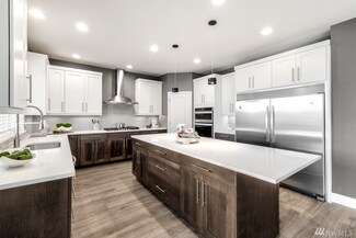 11105 NE 196th St Unit 2, Bothell, WA 98011