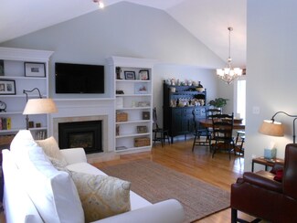 238 Brickett Hill Cir Unit 238, Haverhill, MA 01830