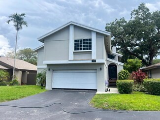 4104 N 49th Ave, Hollywood, FL 33021