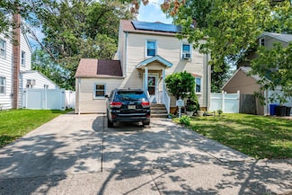 160 Carteret Ave, Carteret, NJ 07008