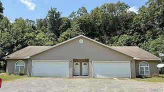 164 Waller Ln, Cape Girardeau, MO 63701