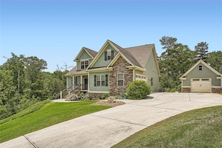 46 Grand Georgian Ct NE, Cartersville, GA 30121