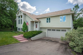 397 W Wachter Rd, Galena, IL 61036
