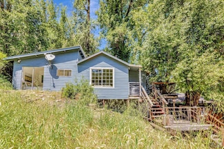 9199 Rio Vista Rd, Forestville, CA 95436
