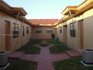 1675 NE 150th St Unit 3, Miami, FL 33181
