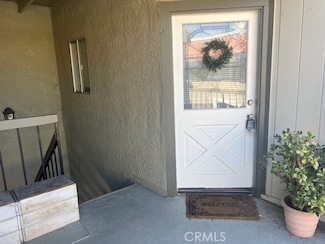 675 W 18th St Unit B, Costa Mesa, CA 92627
