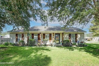 221 San Jose St, New Iberia, LA 70563