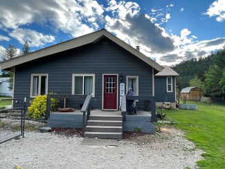 216 S 8th Ave, Ione, WA 99139