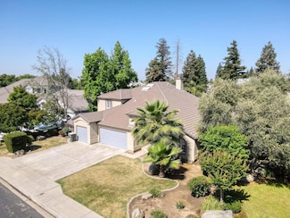 3278 Magnolia Ave, Clovis, CA 93611