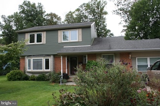 133 Parkview Rd, Stratford, NJ 08084