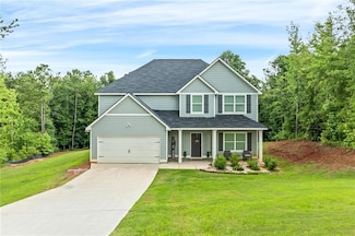 91 Richmond Dr, Lagrange, GA 30240