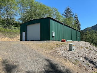 1690 Skyline Dr, Tillamook, OR 97141